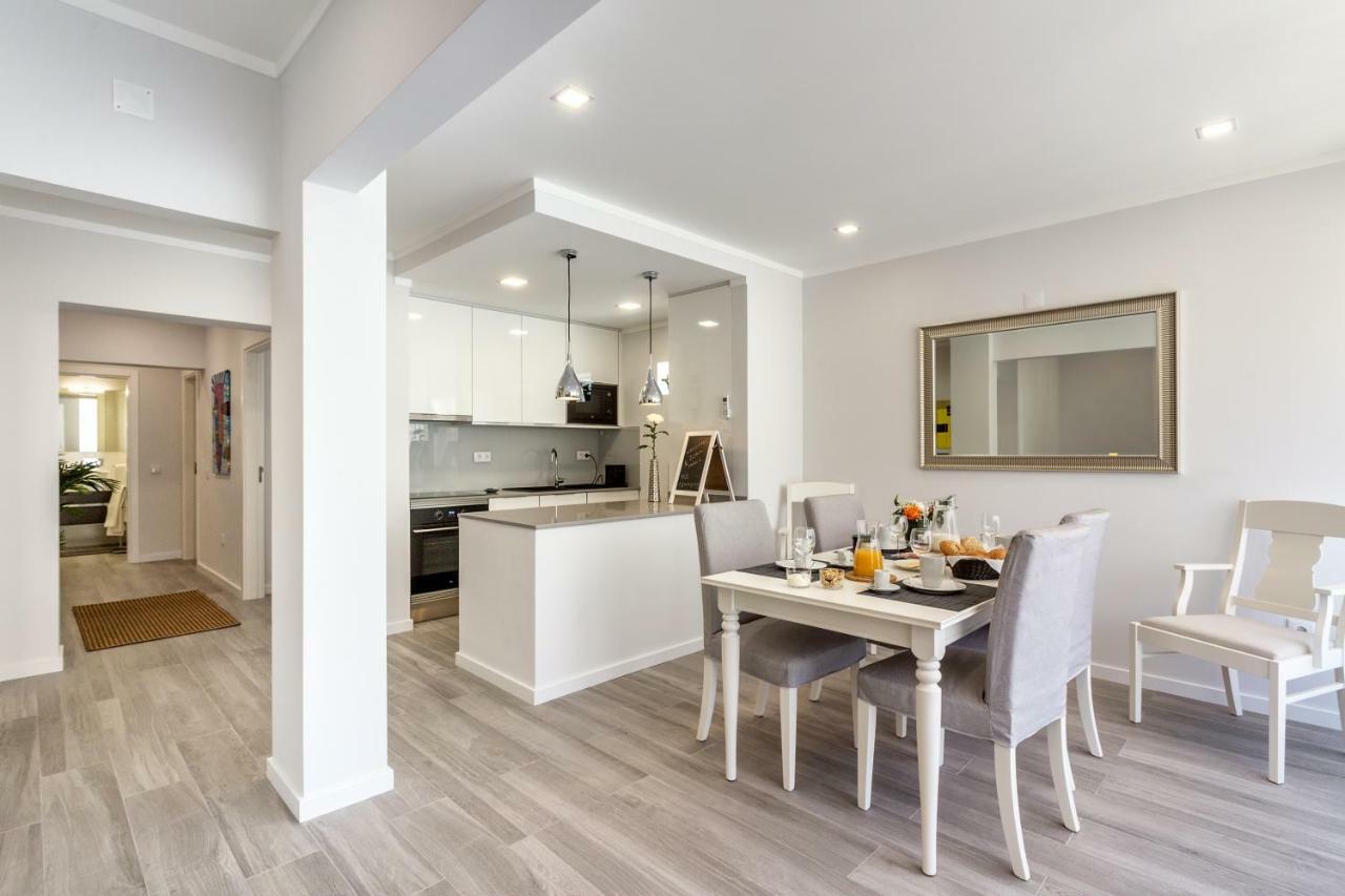 Luxury Beach Apartment At Armacao De Pera Luaran gambar